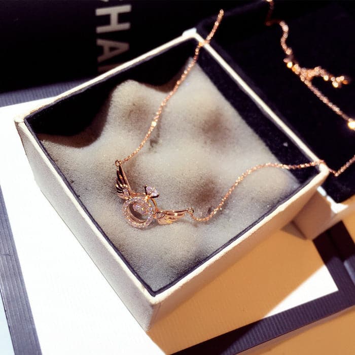 Dames Ketting met Engelenvleugels Hanger van Strass en Geplateerd Metaal - Tijd voor Stijl